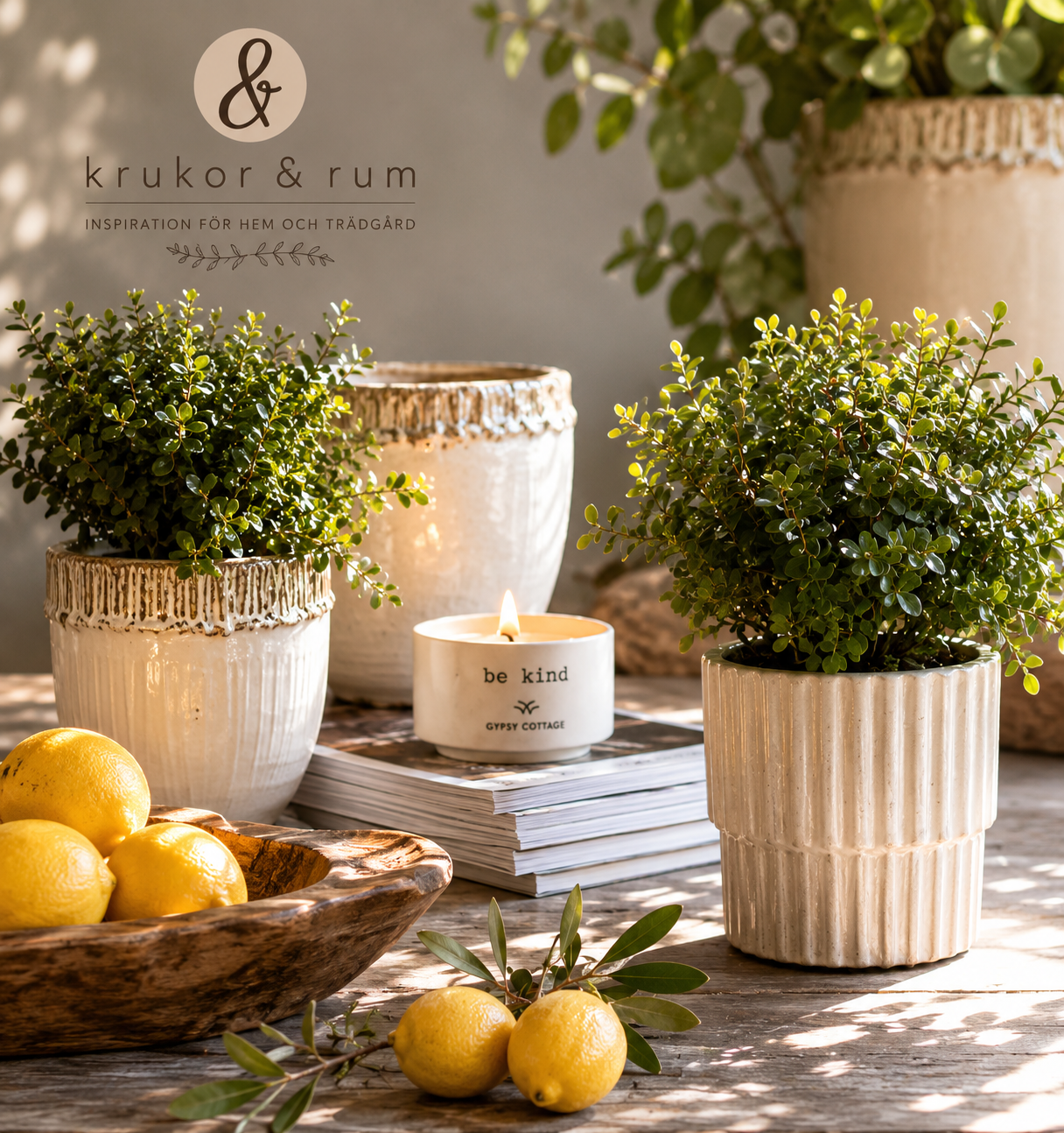 Doft för hemmet med doftpinnar, doftljus och doftkristaller från Krukor & Rum • Elegant doftkollektion med doftpinnar, doftljus och dekorativa doftkristaller